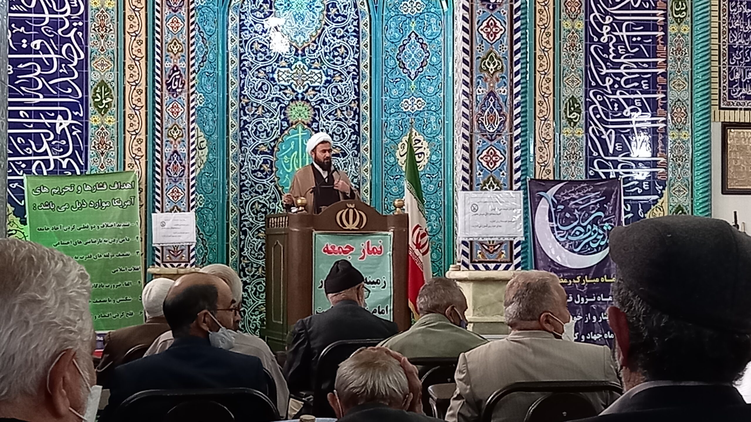 مسجد باید محل سازماندهی و تربیت نیروهای انقلابی، خدمات اجتماعی و گره گشایی از مشکلات مردم باشد